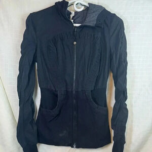 Lululemon Women's Dance Studio Gray reversible, Black Hooded Jacket Size 8